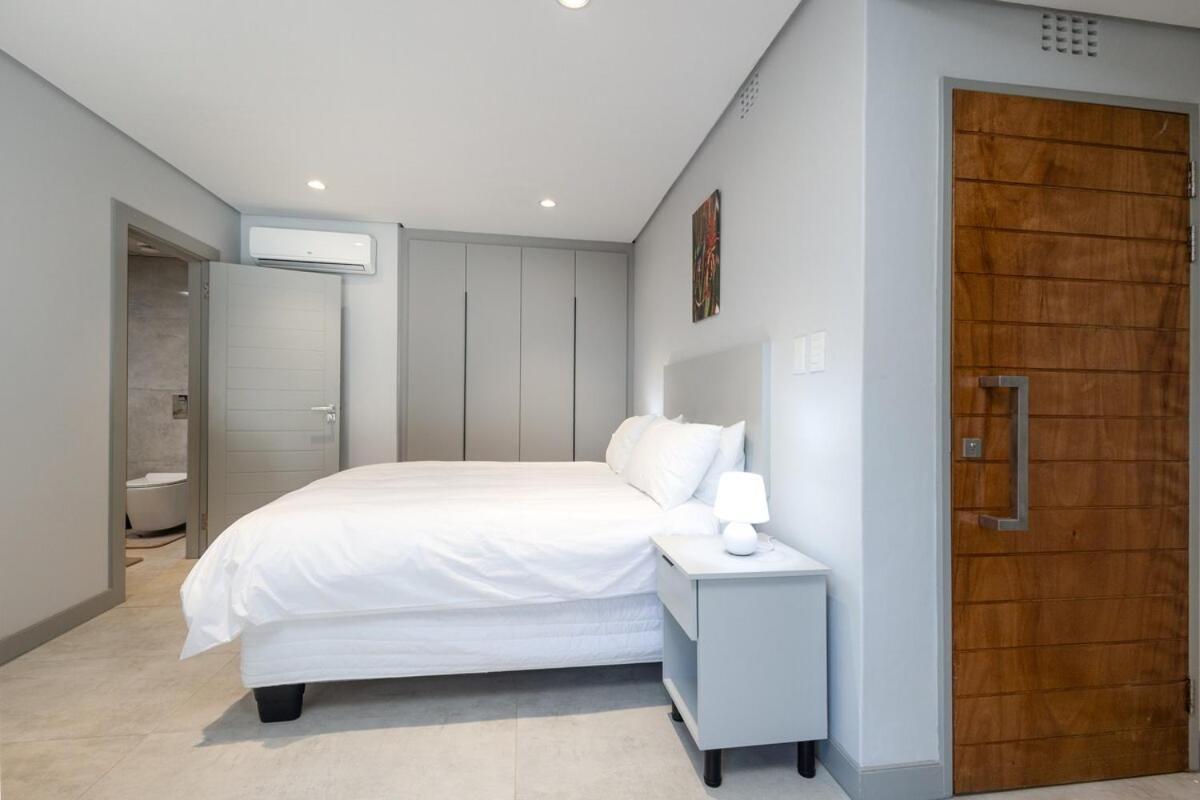 Corporate At New Umhlanga Development Apartment *