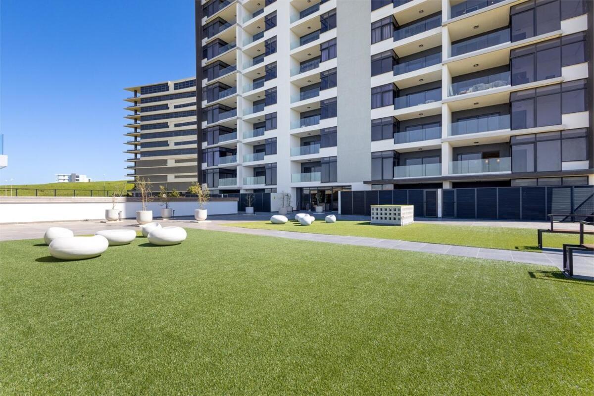 Apartment Corporate At New Umhlanga Development Durban